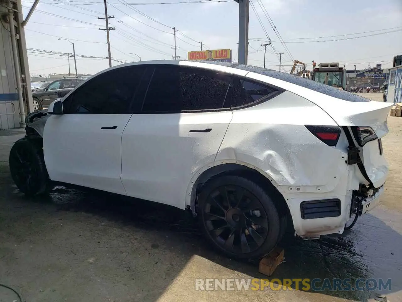 2 Photograph of a damaged car 7SAYGDED7PF964756 TESLA MODEL Y 2023