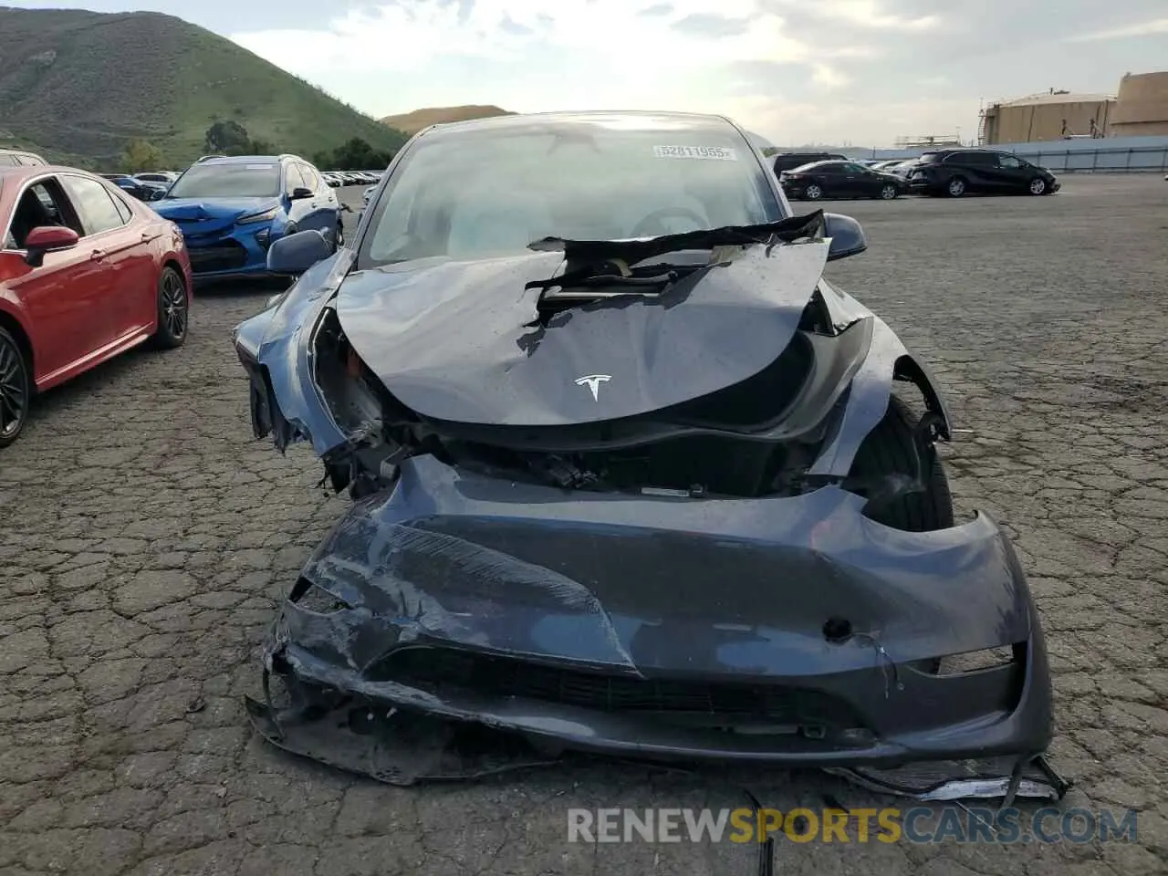 5 Photograph of a damaged car 7SAYGDED7PF967141 TESLA MODEL Y 2023