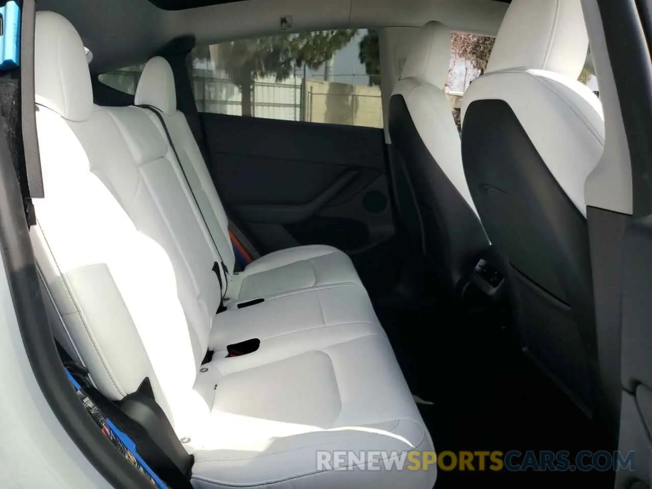 11 Photograph of a damaged car 7SAYGDED8PF933497 TESLA MODEL Y 2023