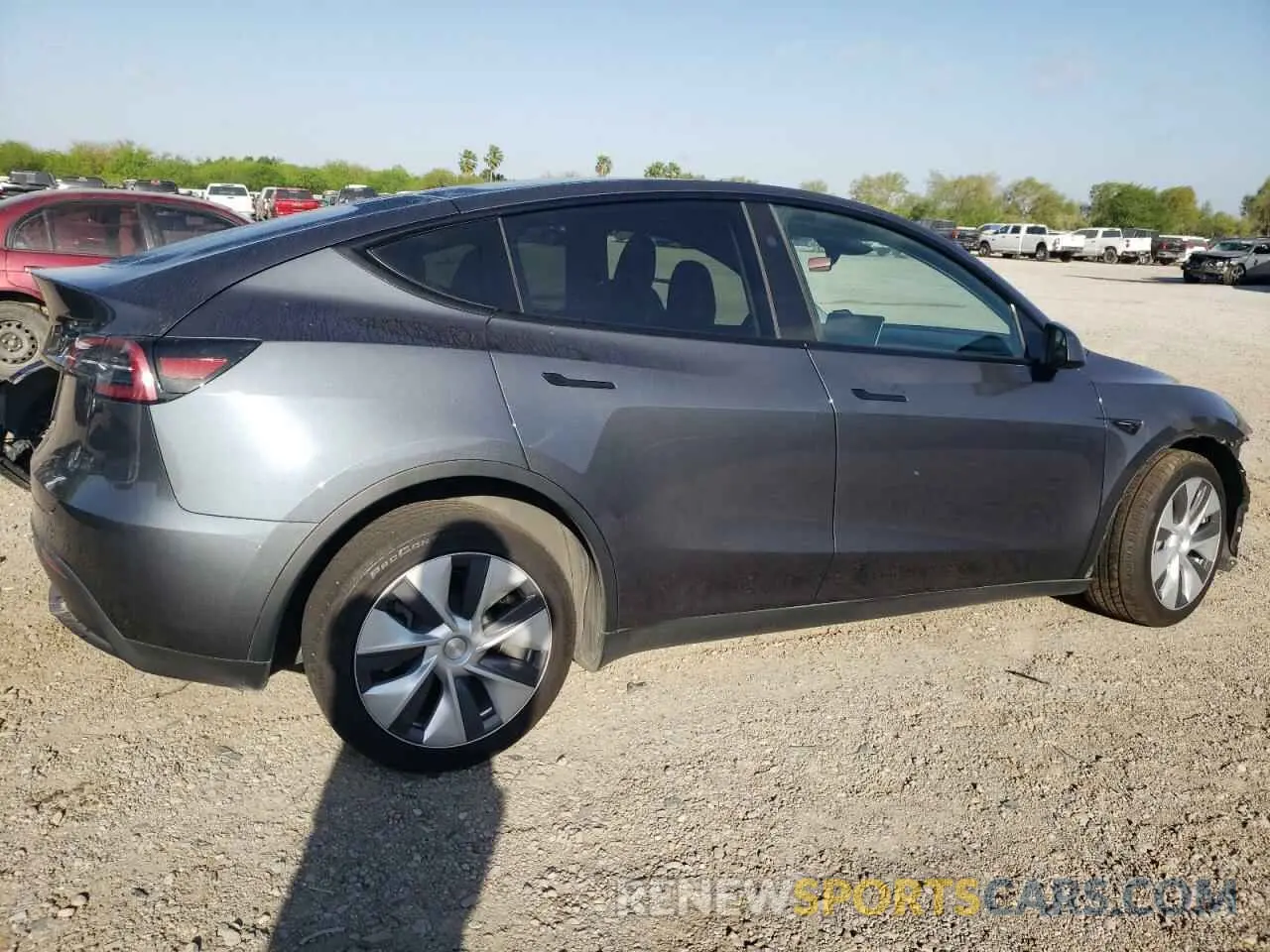 3 Photograph of a damaged car 7SAYGDED8PF958836 TESLA MODEL Y 2023