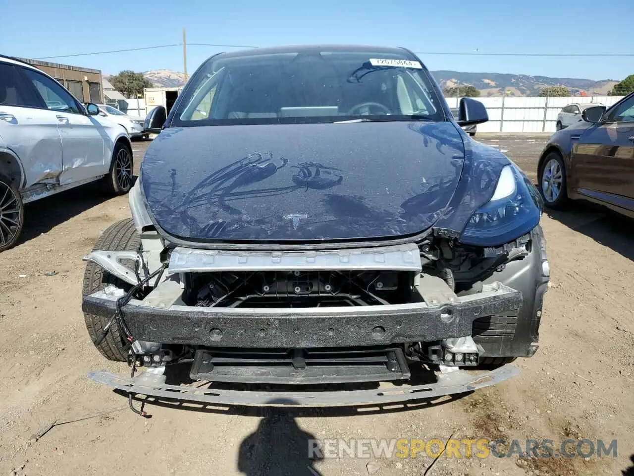 5 Photograph of a damaged car 7SAYGDED8PF972087 TESLA MODEL Y 2023