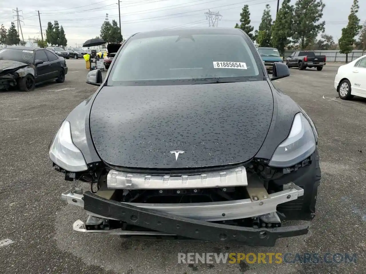 5 Photograph of a damaged car 7SAYGDED9PF978075 TESLA MODEL Y 2023