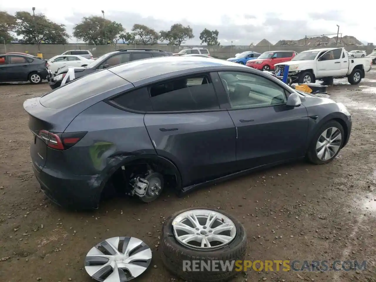 3 Photograph of a damaged car 7SAYGDEE0PA030279 TESLA MODEL Y 2023