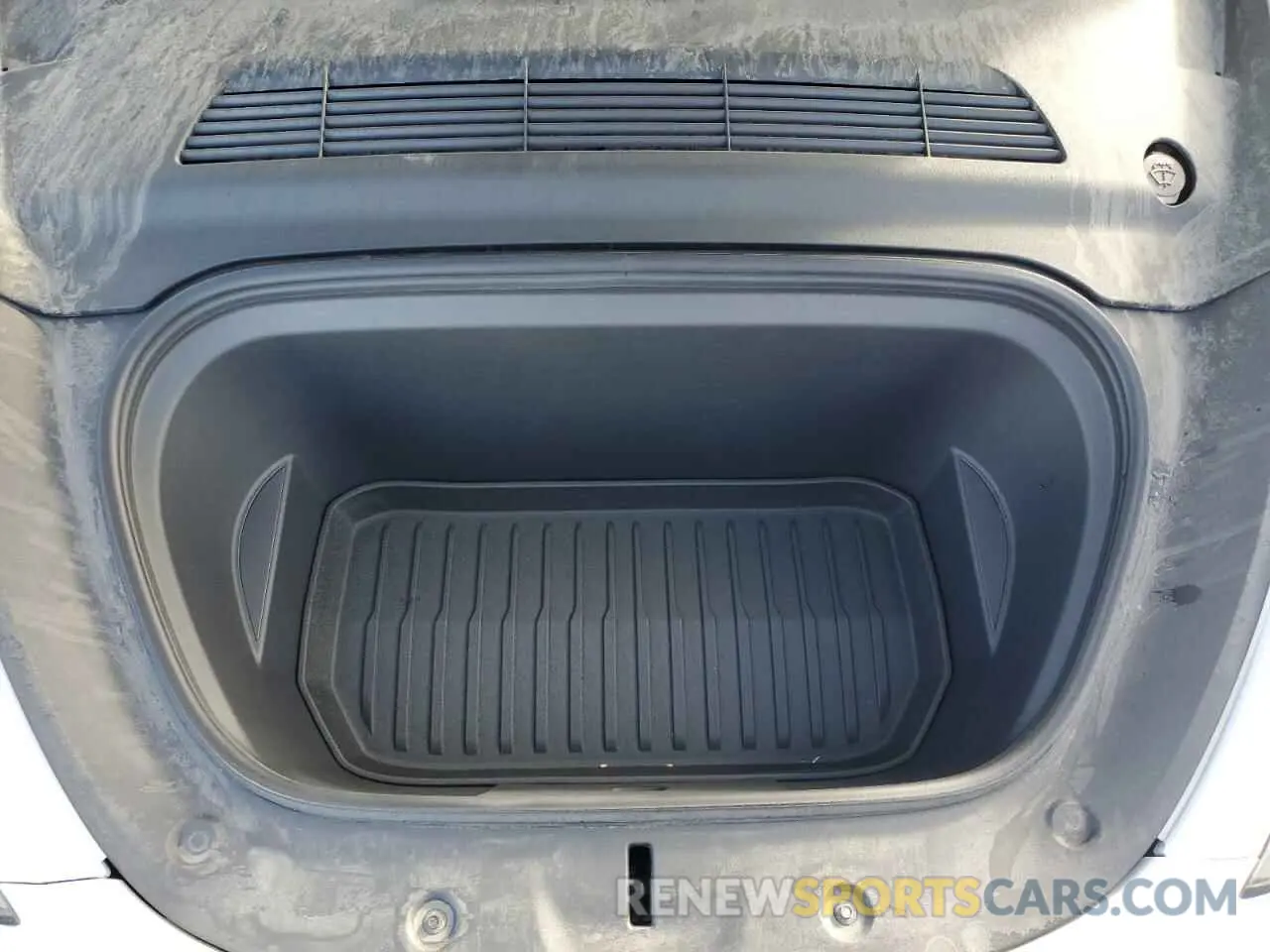 12 Photograph of a damaged car 7SAYGDEE0PA037829 TESLA MODEL Y 2023