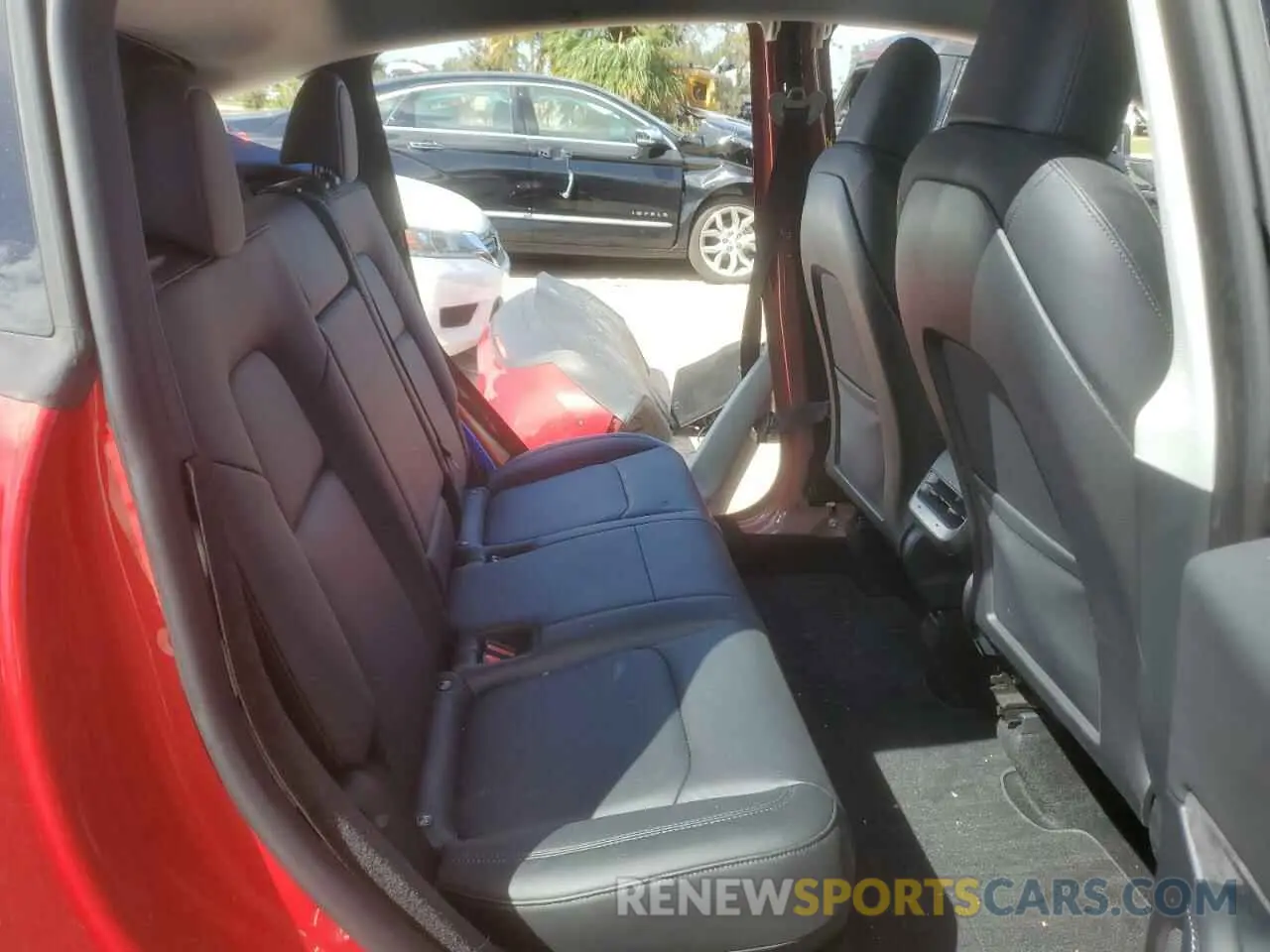 11 Photograph of a damaged car 7SAYGDEE0PA051147 TESLA MODEL Y 2023