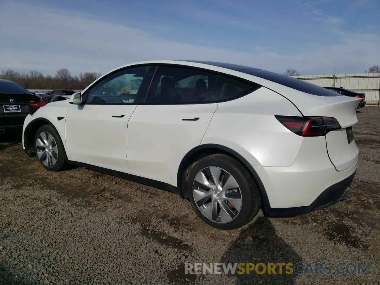 2 Photograph of a damaged car 7SAYGDEE0PA065923 TESLA MODEL Y 2023