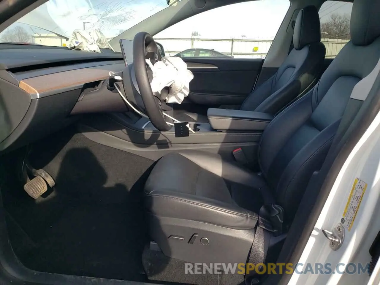 7 Photograph of a damaged car 7SAYGDEE0PA065923 TESLA MODEL Y 2023