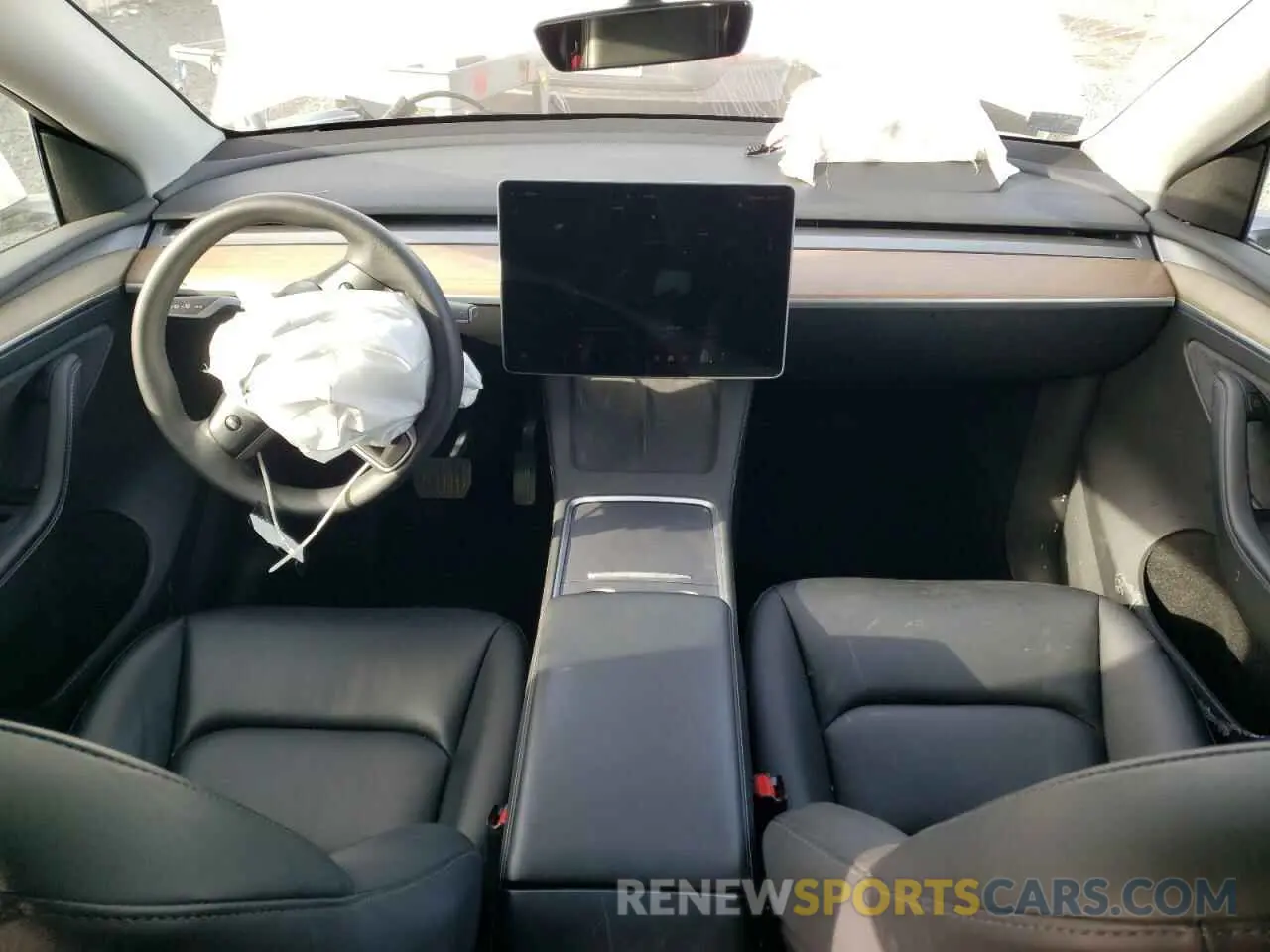 8 Photograph of a damaged car 7SAYGDEE0PA065923 TESLA MODEL Y 2023