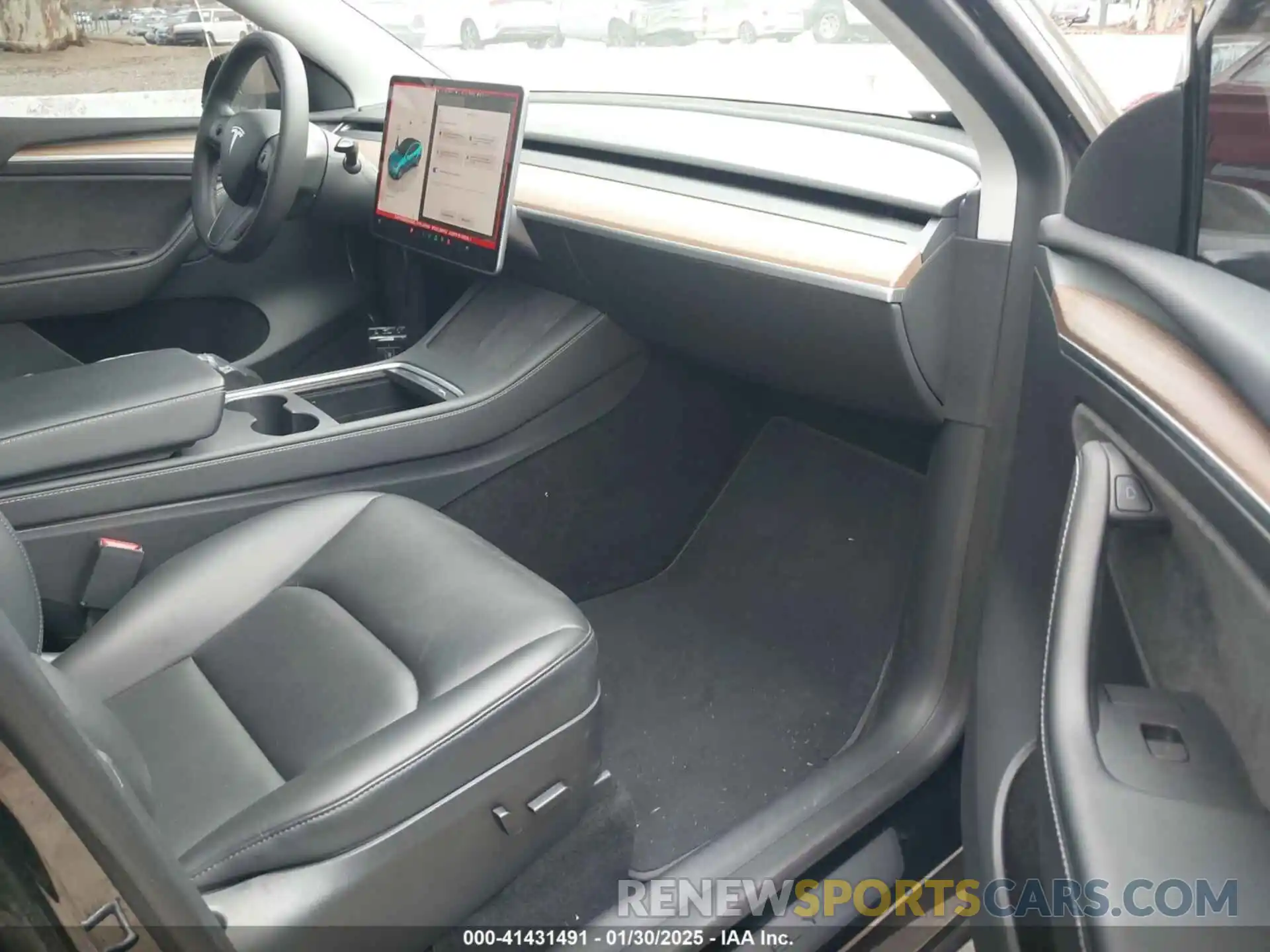 5 Photograph of a damaged car 7SAYGDEE0PA090000 TESLA MODEL Y 2023