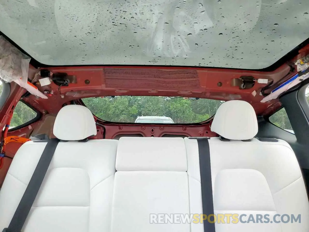 10 Photograph of a damaged car 7SAYGDEE0PA091597 TESLA MODEL Y 2023