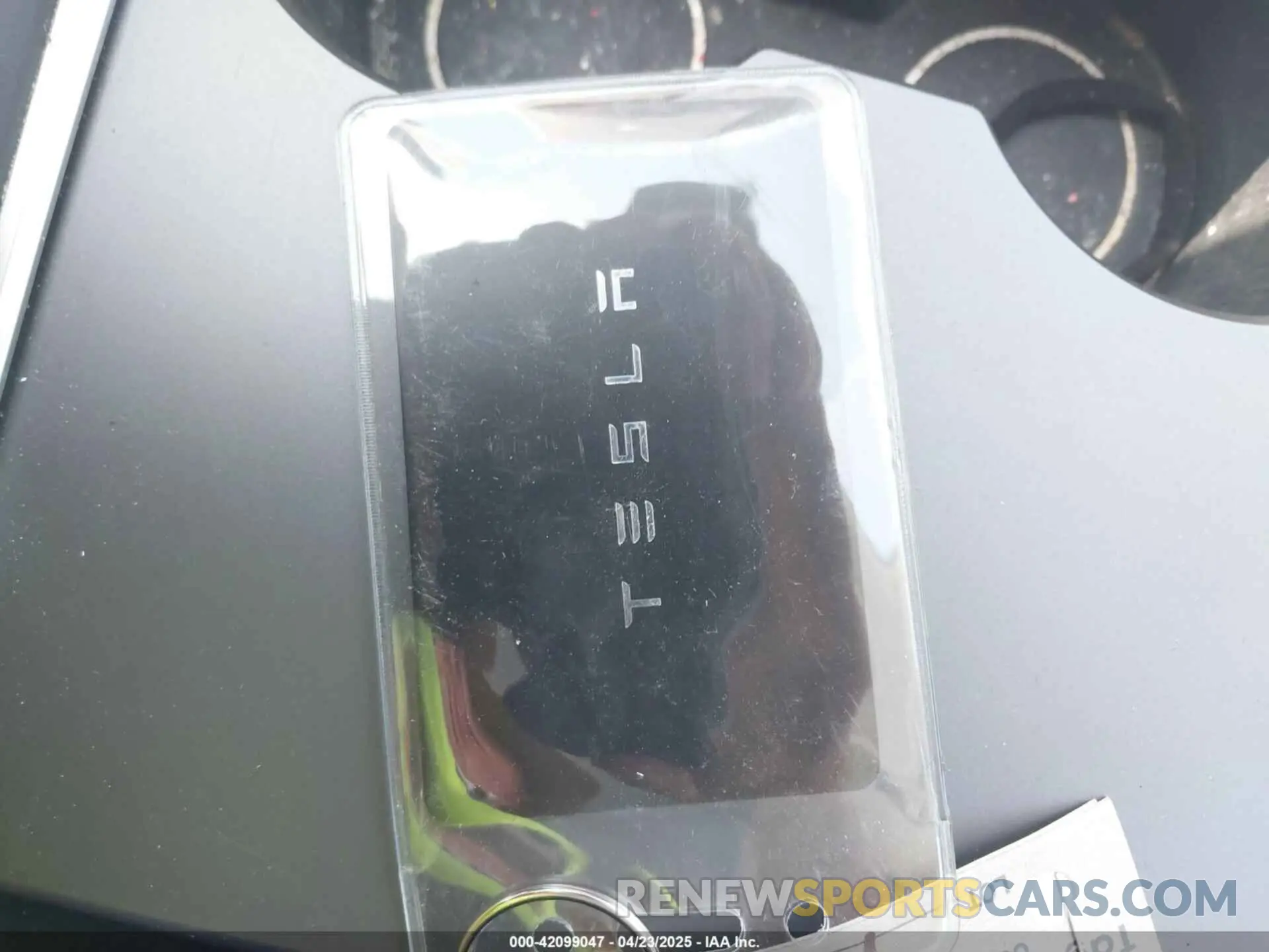 9 Photograph of a damaged car 7SAYGDEE0PA106776 TESLA MODEL Y 2023