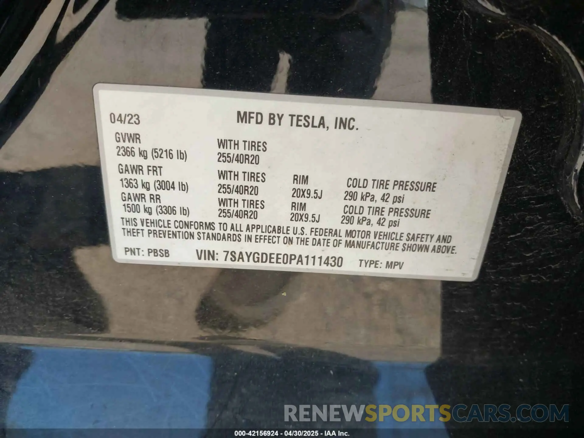 9 Photograph of a damaged car 7SAYGDEE0PA111430 TESLA MODEL Y 2023
