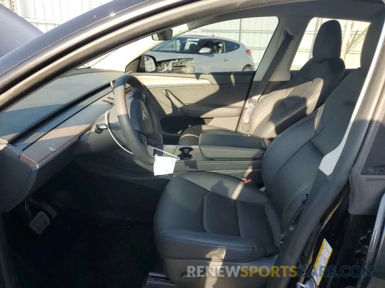 7 Photograph of a damaged car 7SAYGDEE0PA114201 TESLA MODEL Y 2023