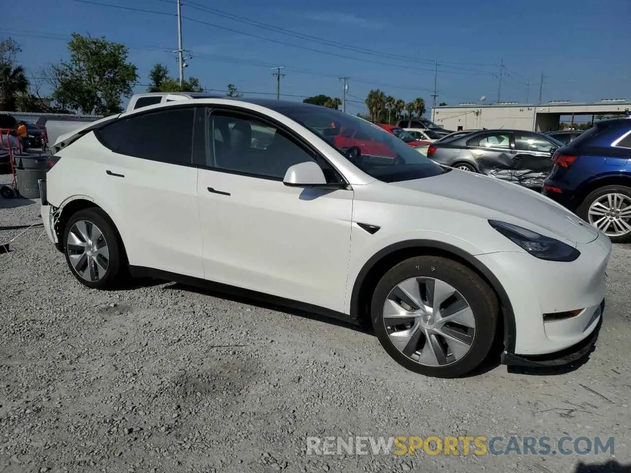 4 Photograph of a damaged car 7SAYGDEE0PA114540 TESLA MODEL Y 2023