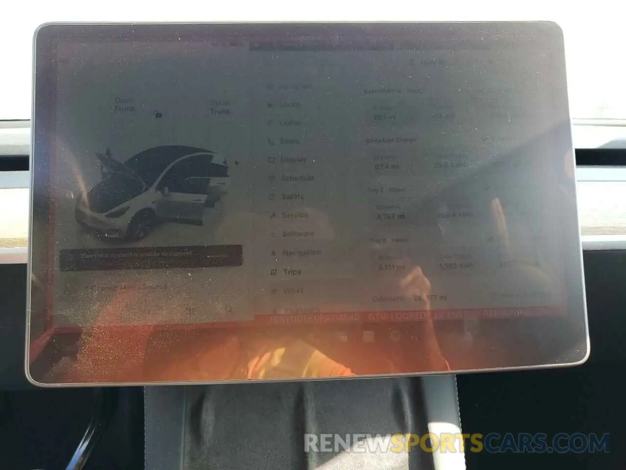 9 Photograph of a damaged car 7SAYGDEE0PA114540 TESLA MODEL Y 2023