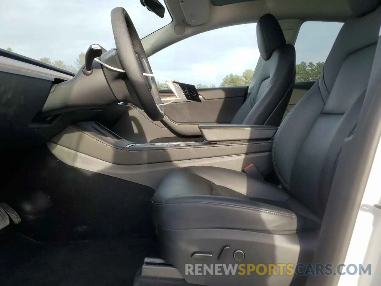 7 Photograph of a damaged car 7SAYGDEE0PA116790 TESLA MODEL Y 2023