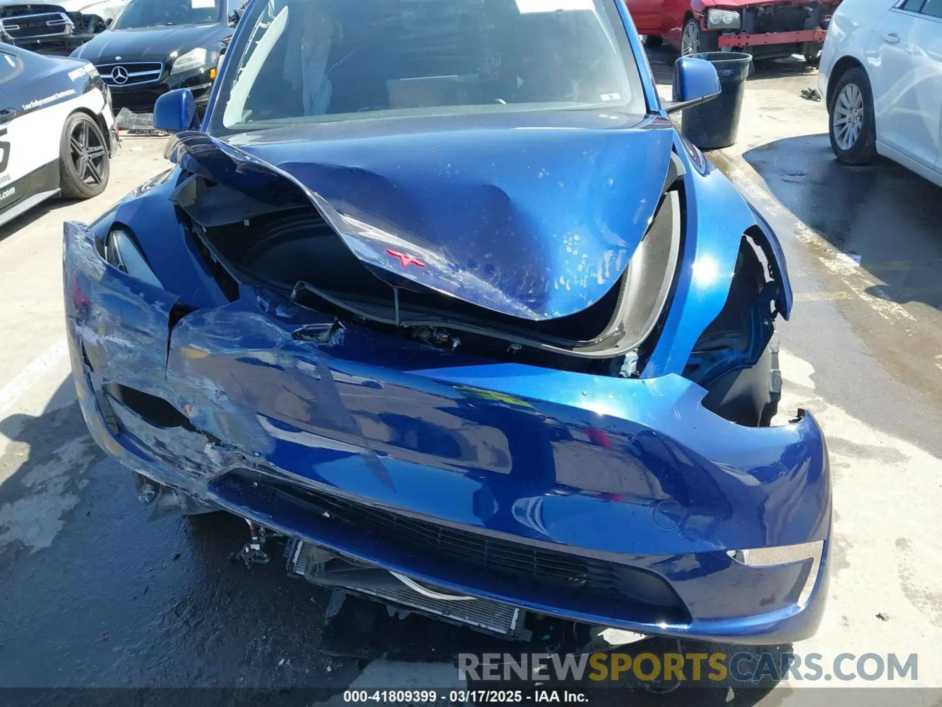 6 Photograph of a damaged car 7SAYGDEE0PA121116 TESLA MODEL Y 2023