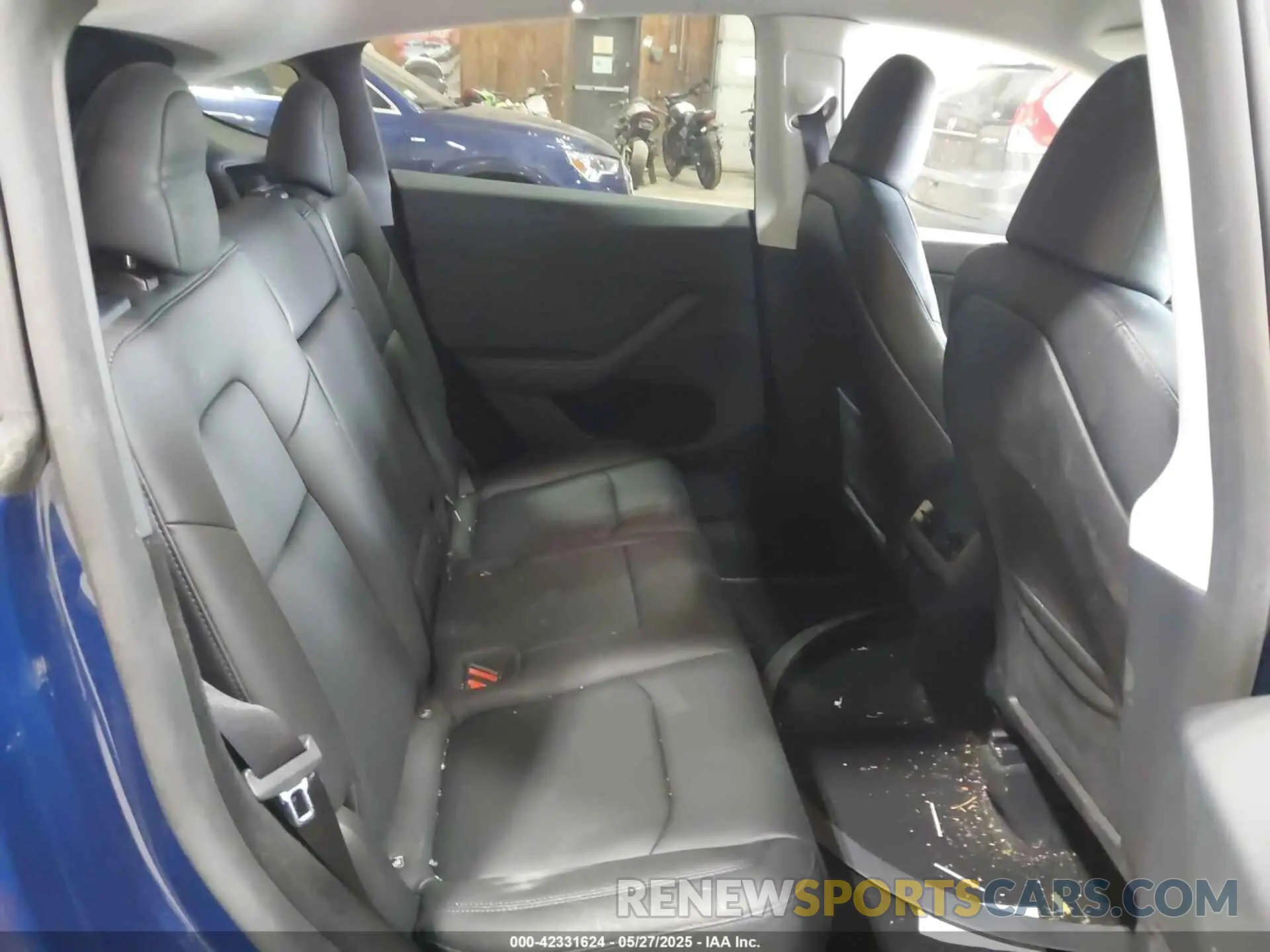 8 Photograph of a damaged car 7SAYGDEE0PA124551 TESLA MODEL Y 2023