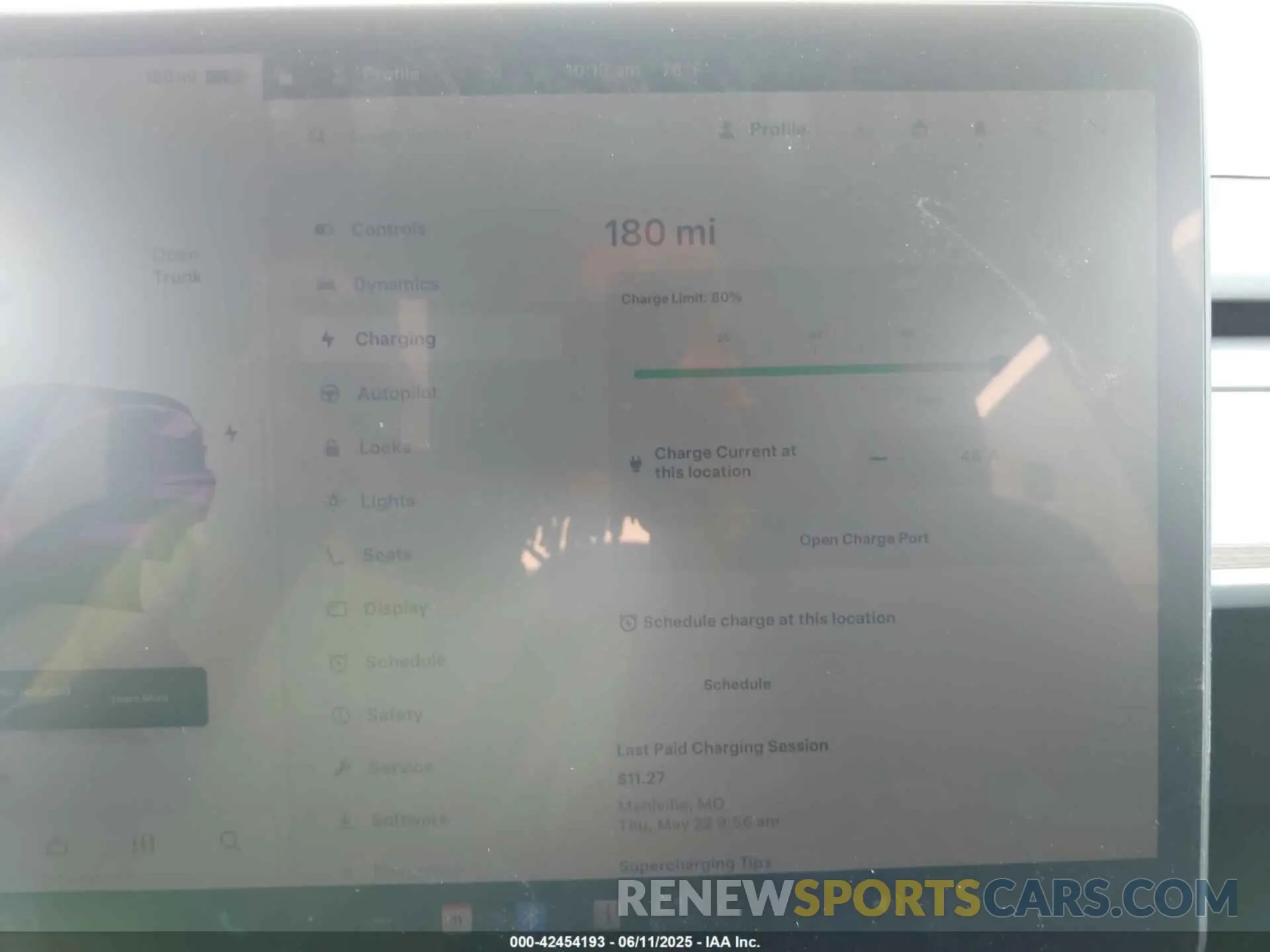 17 Photograph of a damaged car 7SAYGDEE0PA140670 TESLA MODEL Y 2023