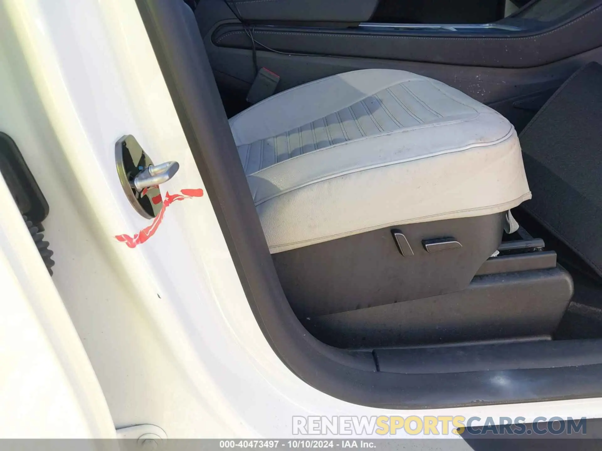 6 Photograph of a damaged car 7SAYGDEE0PA146761 TESLA MODEL Y 2023