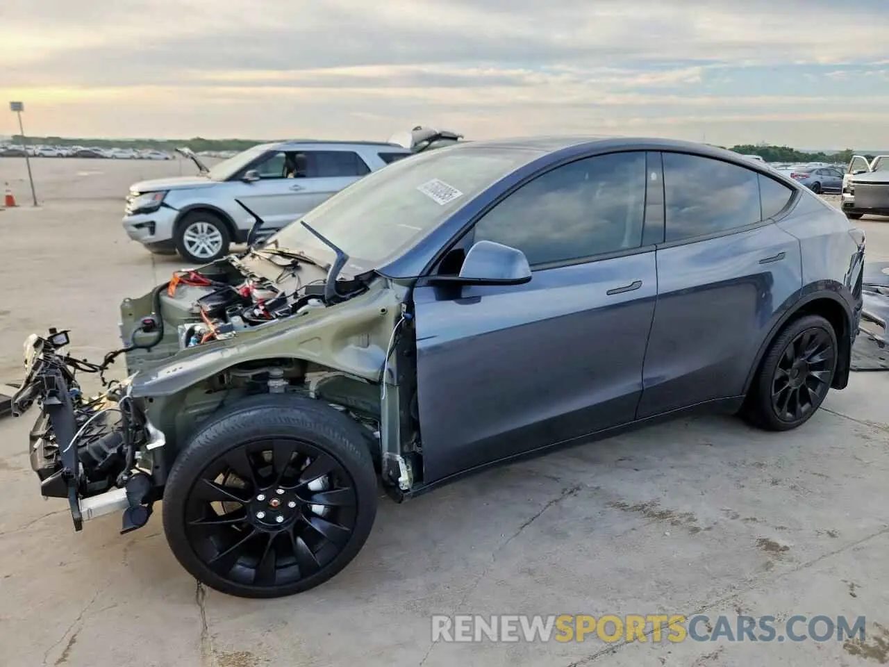 1 Photograph of a damaged car 7SAYGDEE0PA152477 TESLA MODEL Y 2023