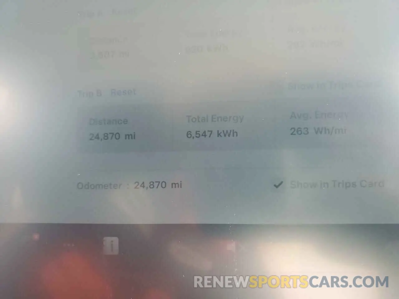 9 Photograph of a damaged car 7SAYGDEE0PA153144 TESLA MODEL Y 2023