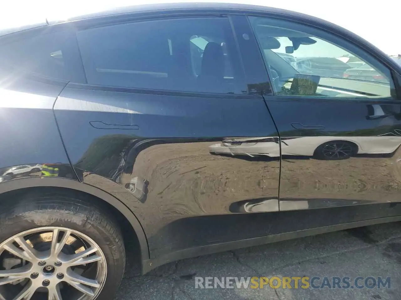 11 Photograph of a damaged car 7SAYGDEE0PA156514 TESLA MODEL Y 2023