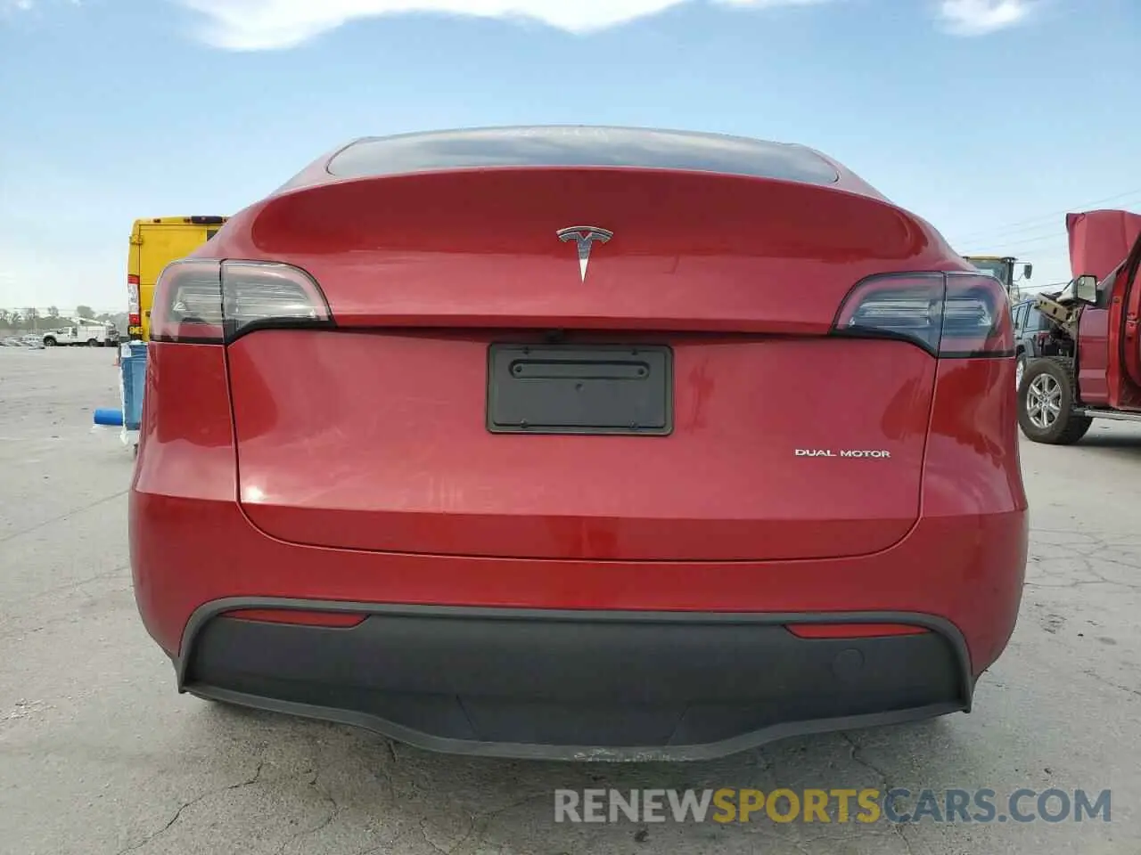6 Photograph of a damaged car 7SAYGDEE0PA161583 TESLA MODEL Y 2023
