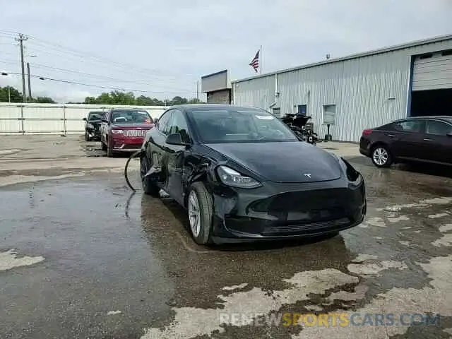 13 Photograph of a damaged car 7SAYGDEE0PA163494 TESLA MODEL Y 2023
