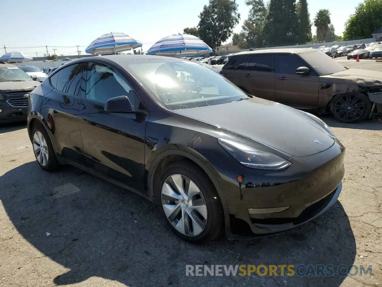 4 Photograph of a damaged car 7SAYGDEE0PA167786 TESLA MODEL Y 2023
