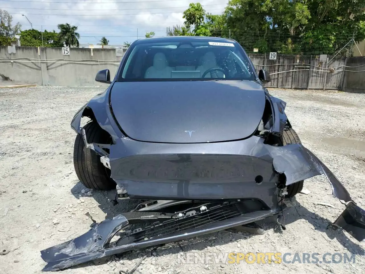 5 Photograph of a damaged car 7SAYGDEE0PA173202 TESLA MODEL Y 2023