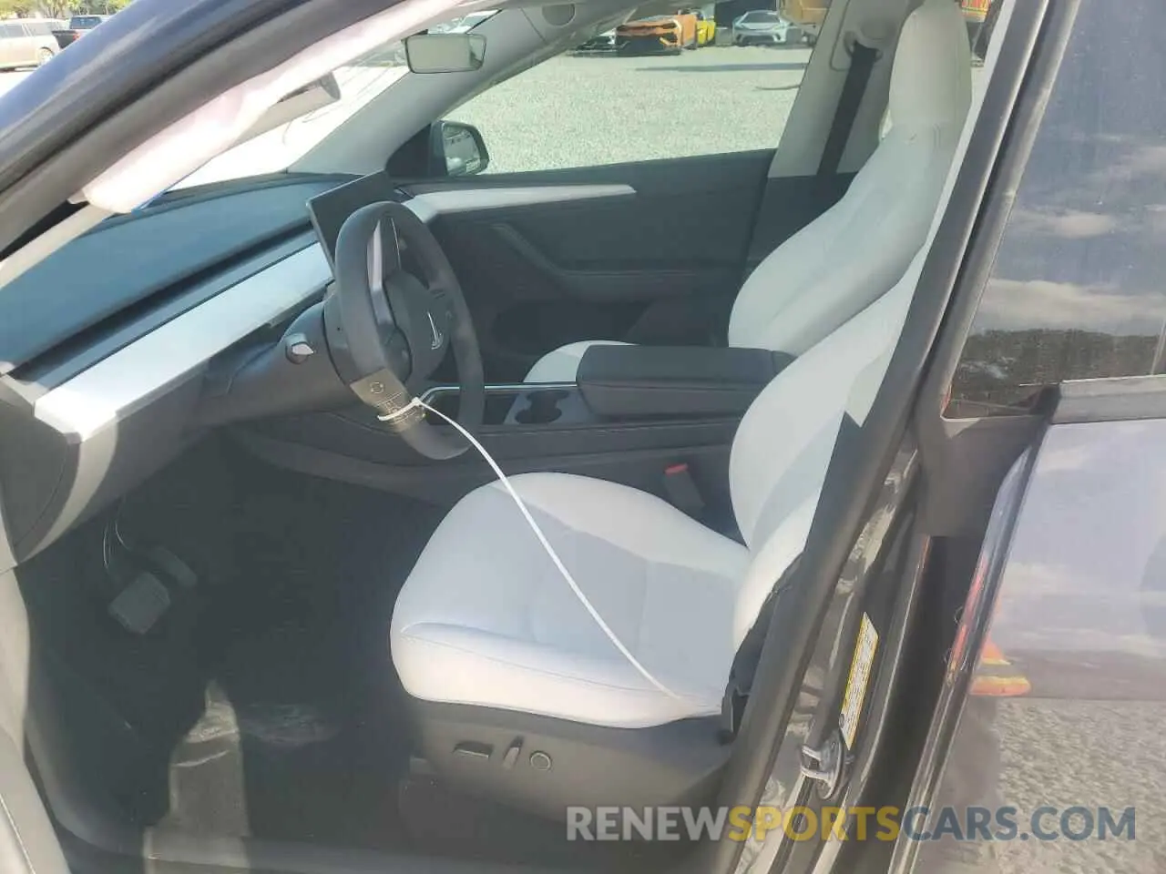 7 Photograph of a damaged car 7SAYGDEE0PA173202 TESLA MODEL Y 2023