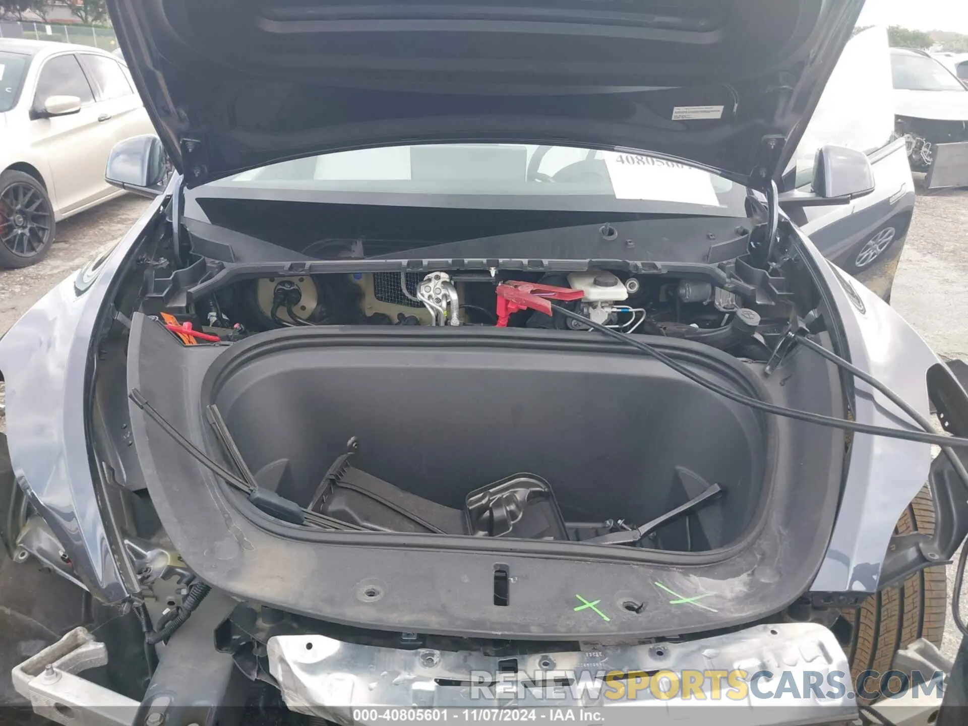 10 Photograph of a damaged car 7SAYGDEE0PA177668 TESLA MODEL Y 2023