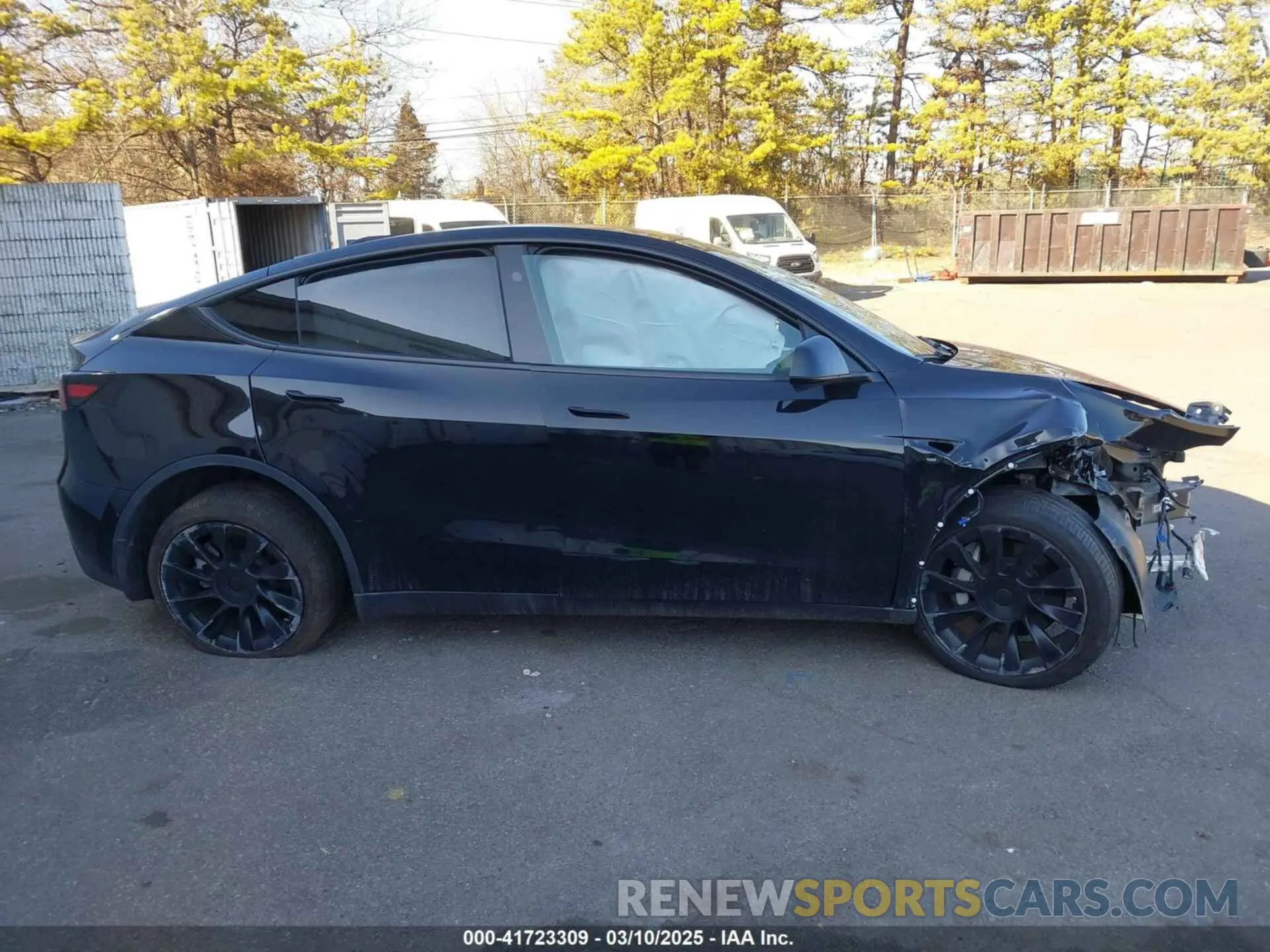 13 Photograph of a damaged car 7SAYGDEE0PA178691 TESLA MODEL Y 2023