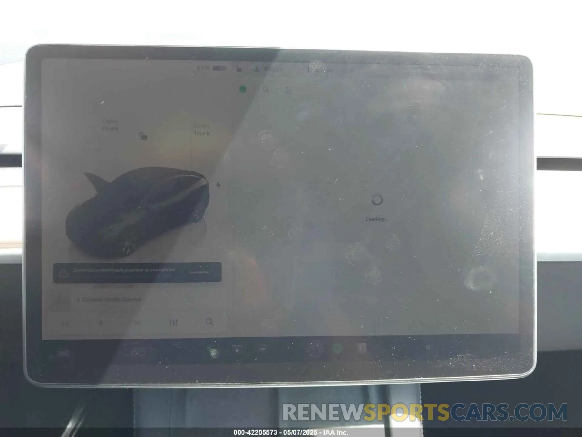 18 Photograph of a damaged car 7SAYGDEE0PA183891 TESLA MODEL Y 2023