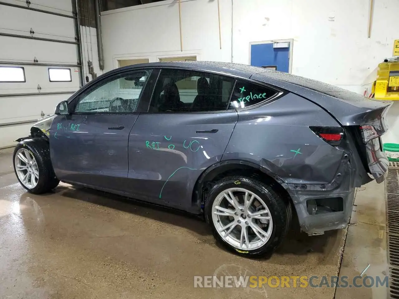 2 Photograph of a damaged car 7SAYGDEE0PA200723 TESLA MODEL Y 2023