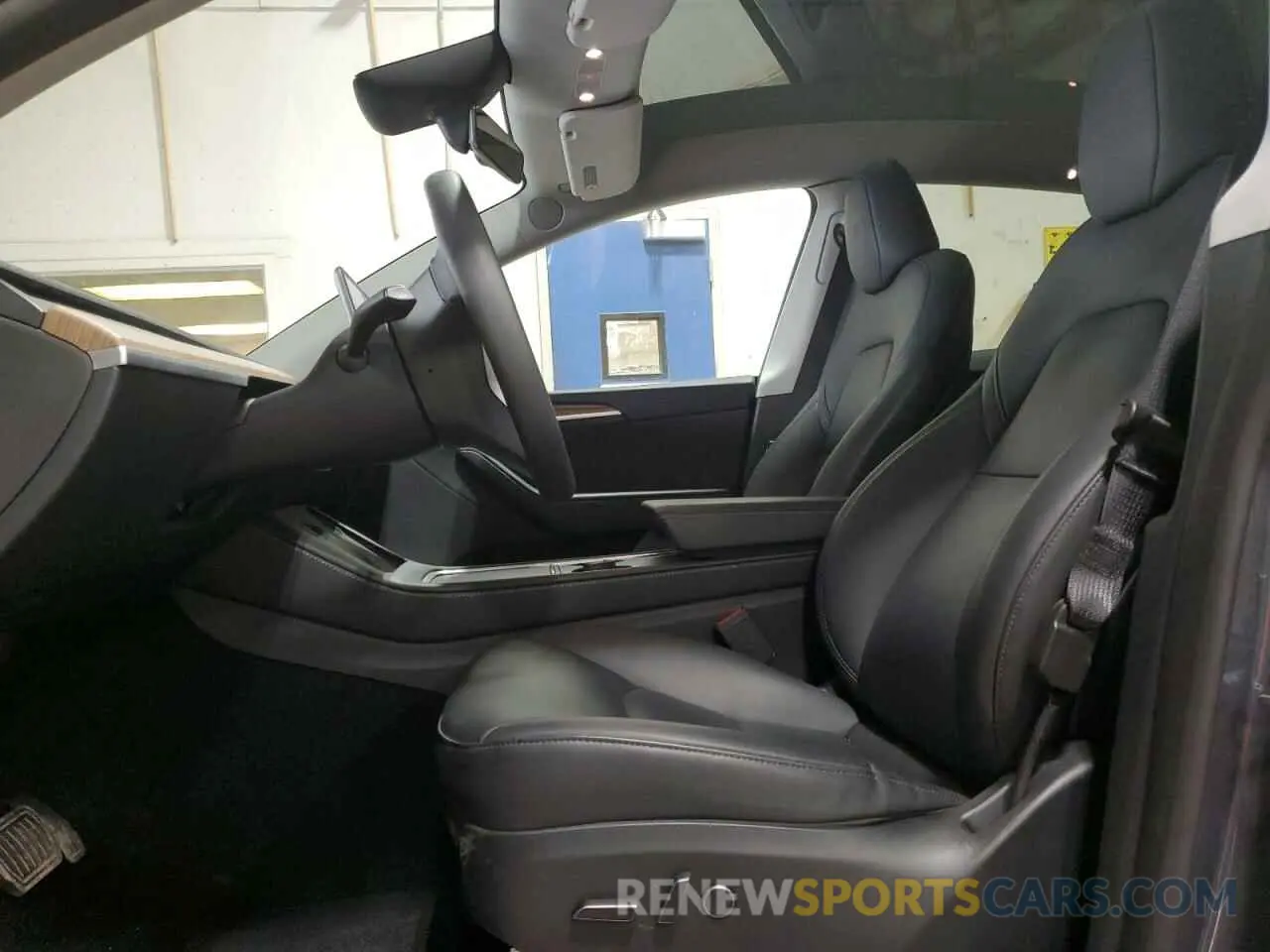 7 Photograph of a damaged car 7SAYGDEE0PA200723 TESLA MODEL Y 2023