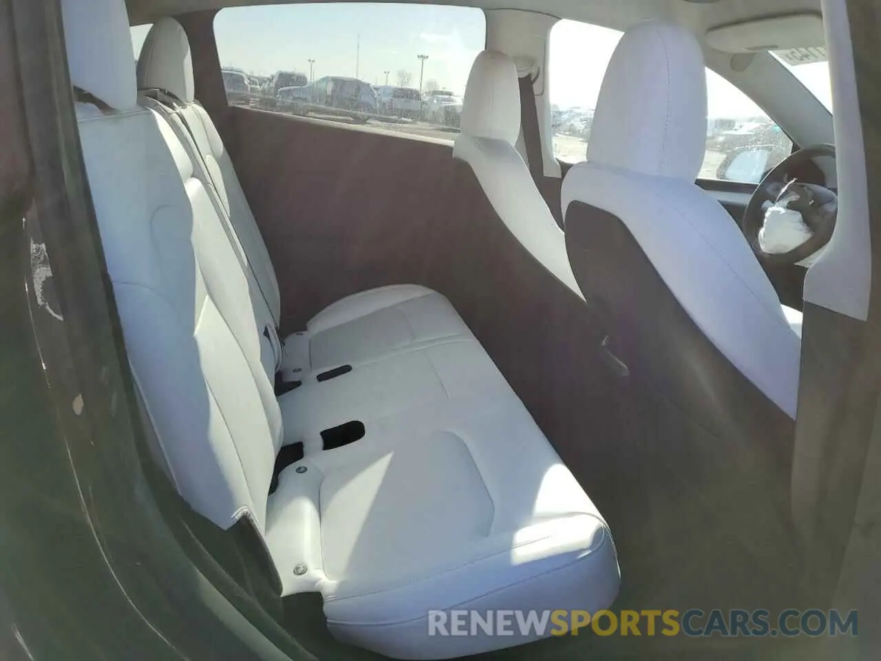 10 Photograph of a damaged car 7SAYGDEE0PA206005 TESLA MODEL Y 2023