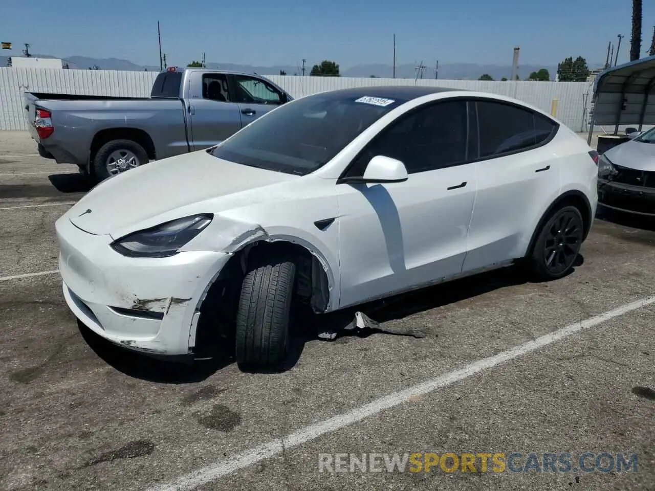 1 Photograph of a damaged car 7SAYGDEE0PF634367 TESLA MODEL Y 2023