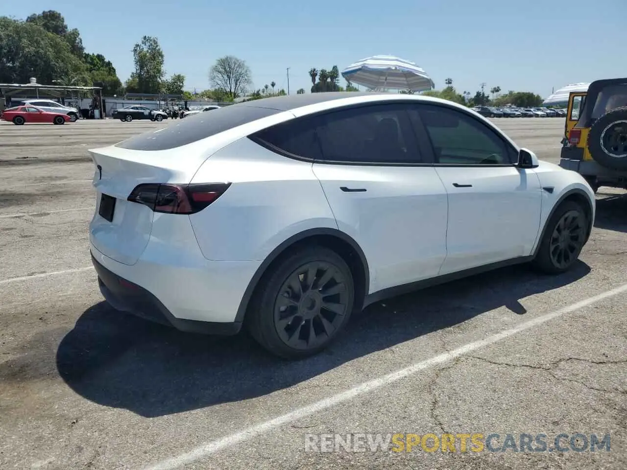 3 Photograph of a damaged car 7SAYGDEE0PF634367 TESLA MODEL Y 2023