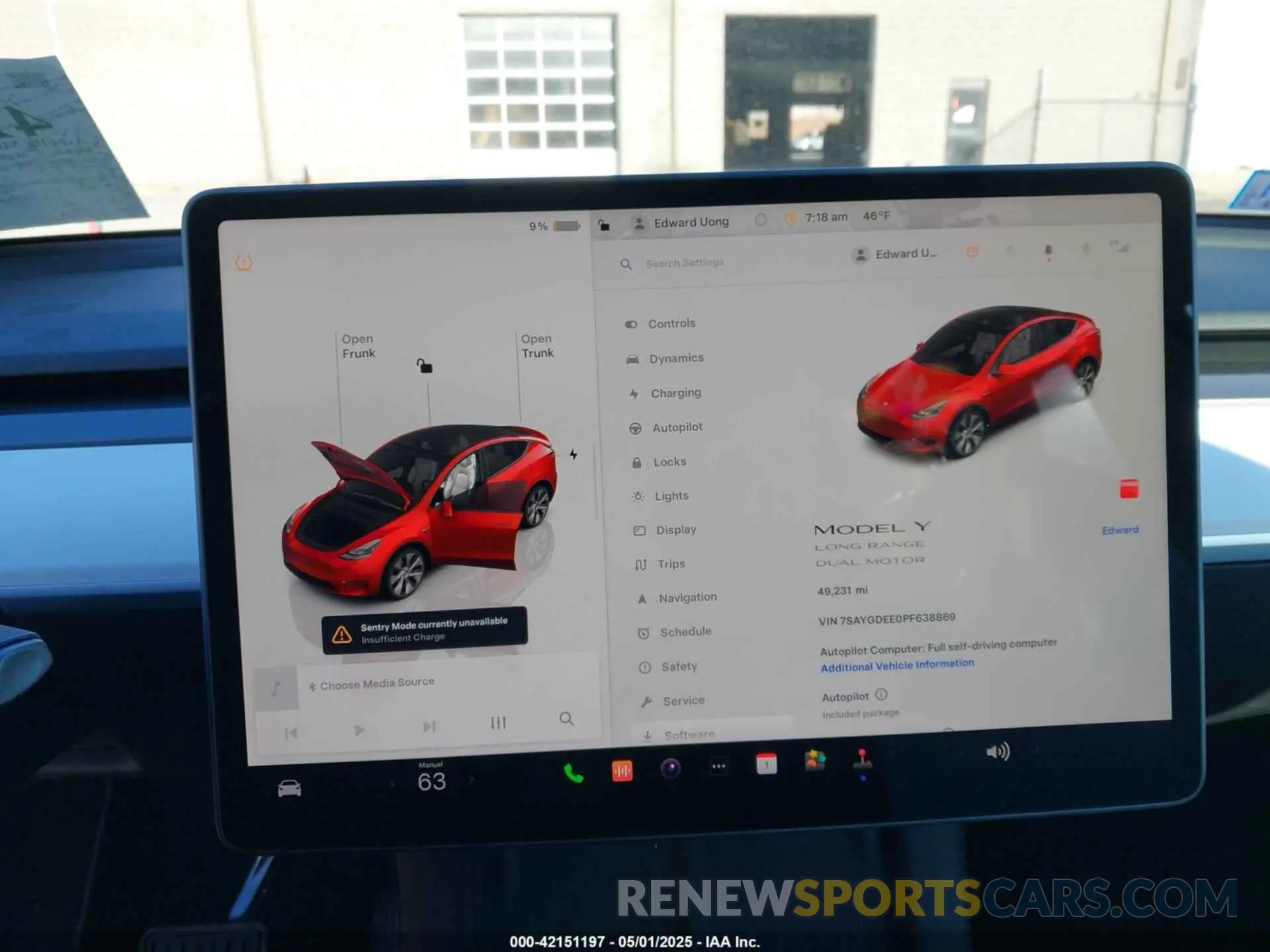 18 Photograph of a damaged car 7SAYGDEE0PF638869 TESLA MODEL Y 2023