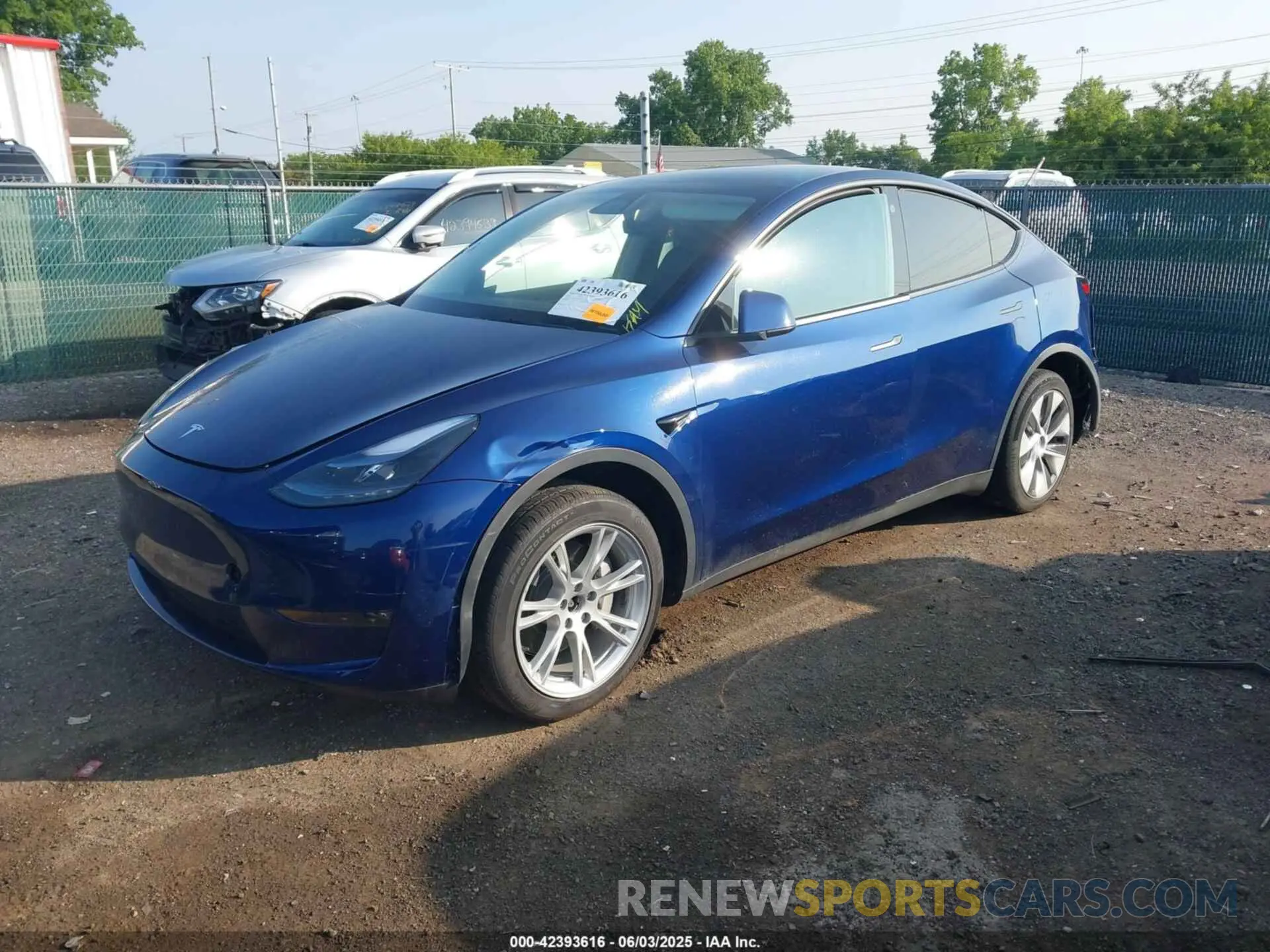 2 Photograph of a damaged car 7SAYGDEE0PF671726 TESLA MODEL Y 2023