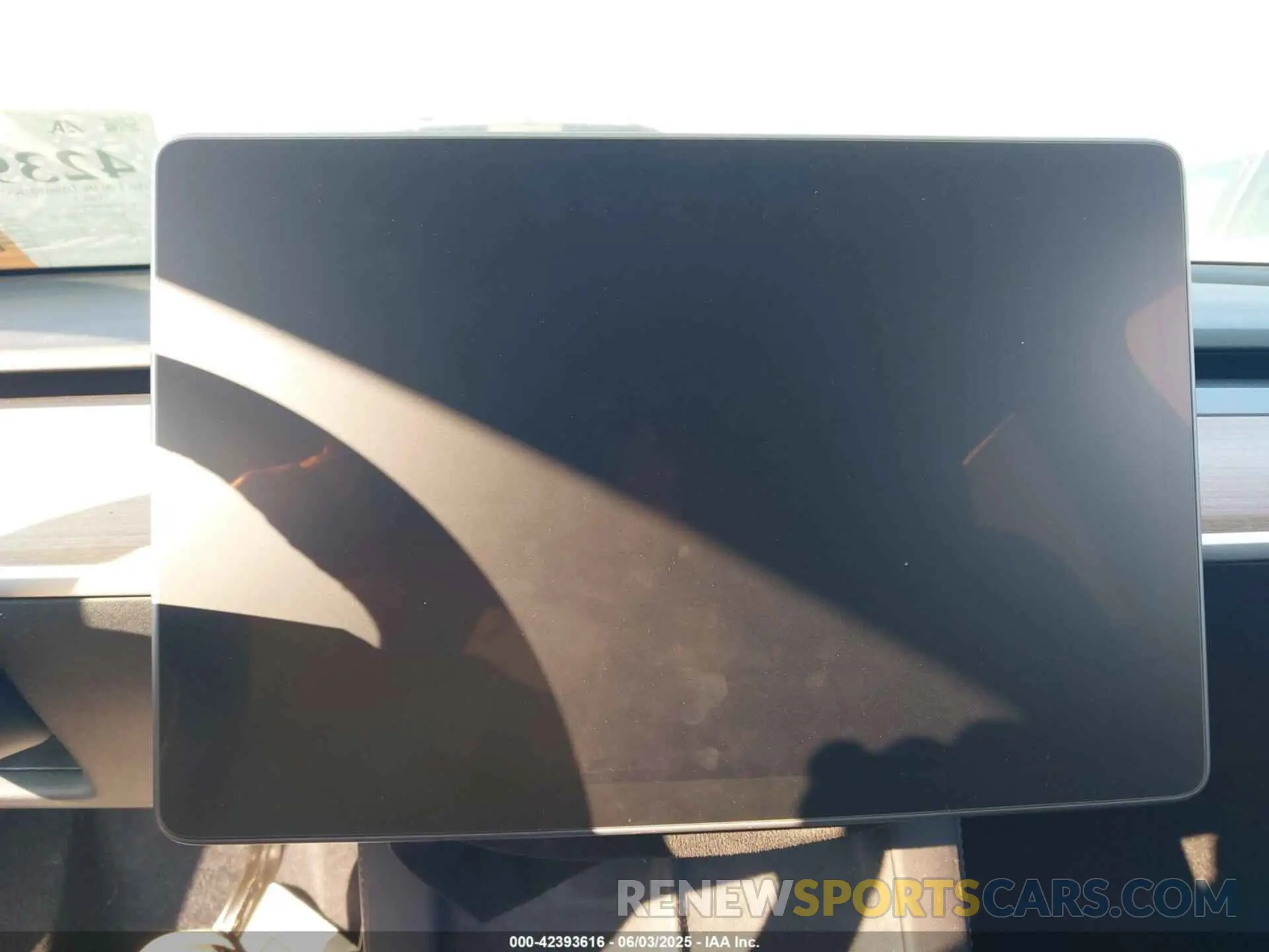 7 Photograph of a damaged car 7SAYGDEE0PF671726 TESLA MODEL Y 2023