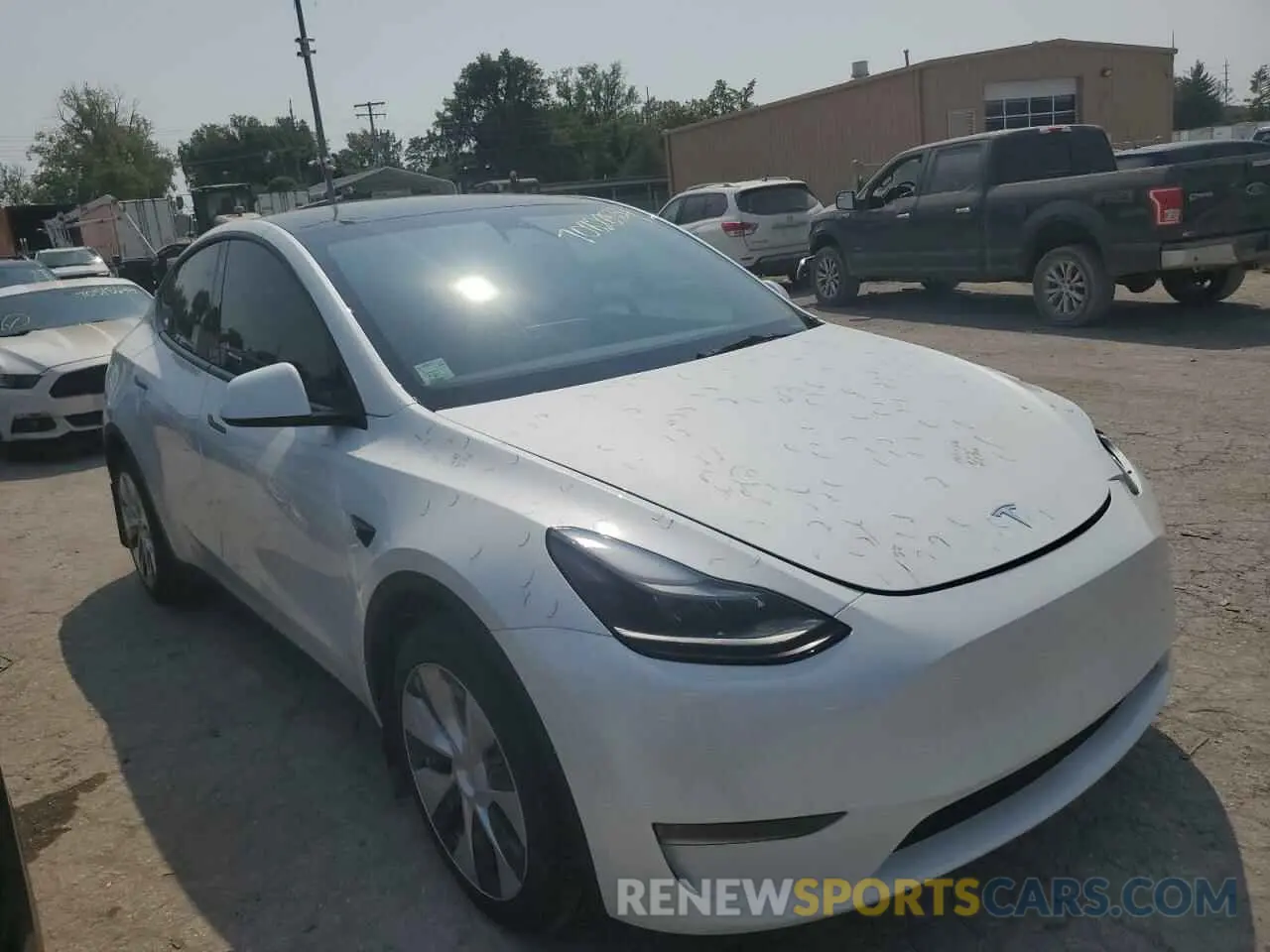 4 Photograph of a damaged car 7SAYGDEE0PF673590 TESLA MODEL Y 2023
