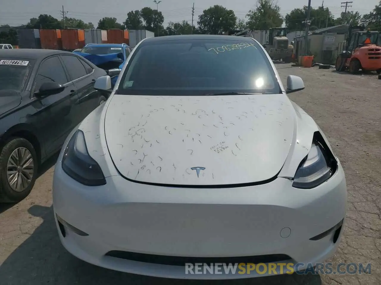 5 Photograph of a damaged car 7SAYGDEE0PF673590 TESLA MODEL Y 2023