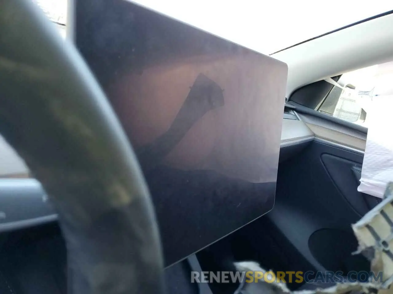 9 Photograph of a damaged car 7SAYGDEE0PF684251 TESLA MODEL Y 2023