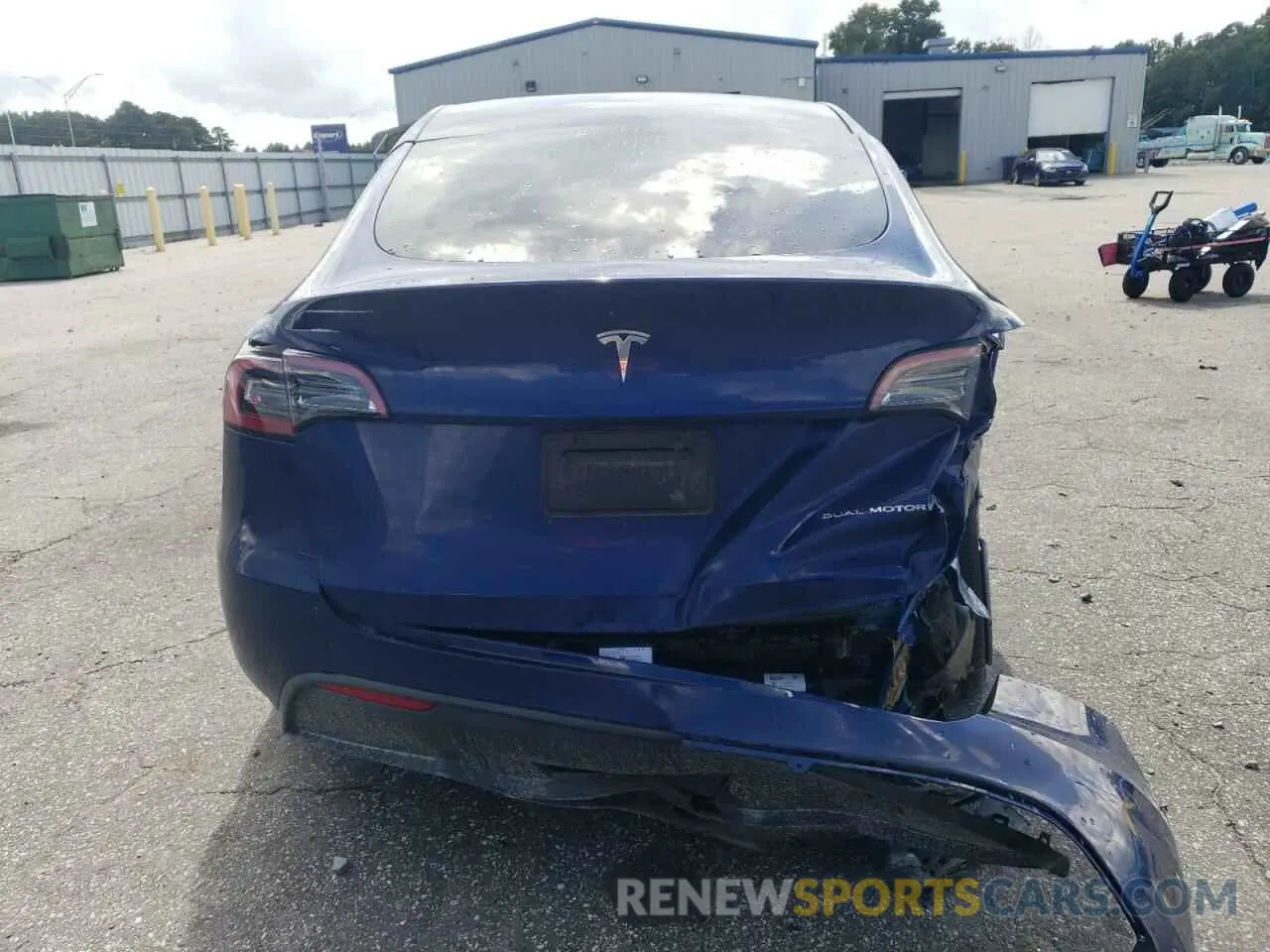 6 Photograph of a damaged car 7SAYGDEE0PF704417 TESLA MODEL Y 2023