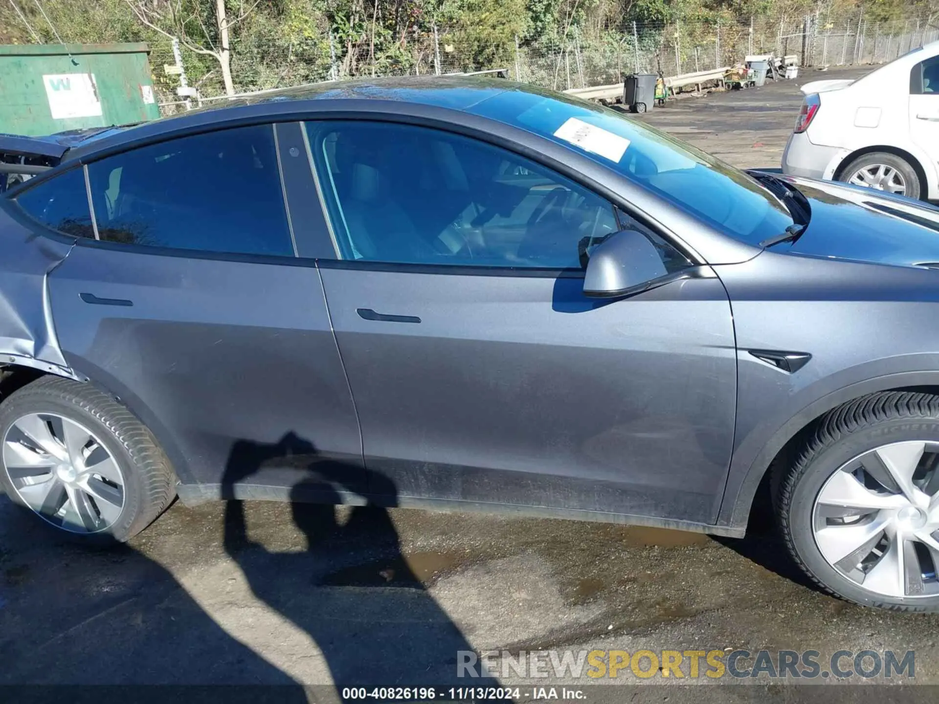 13 Photograph of a damaged car 7SAYGDEE0PF708452 TESLA MODEL Y 2023