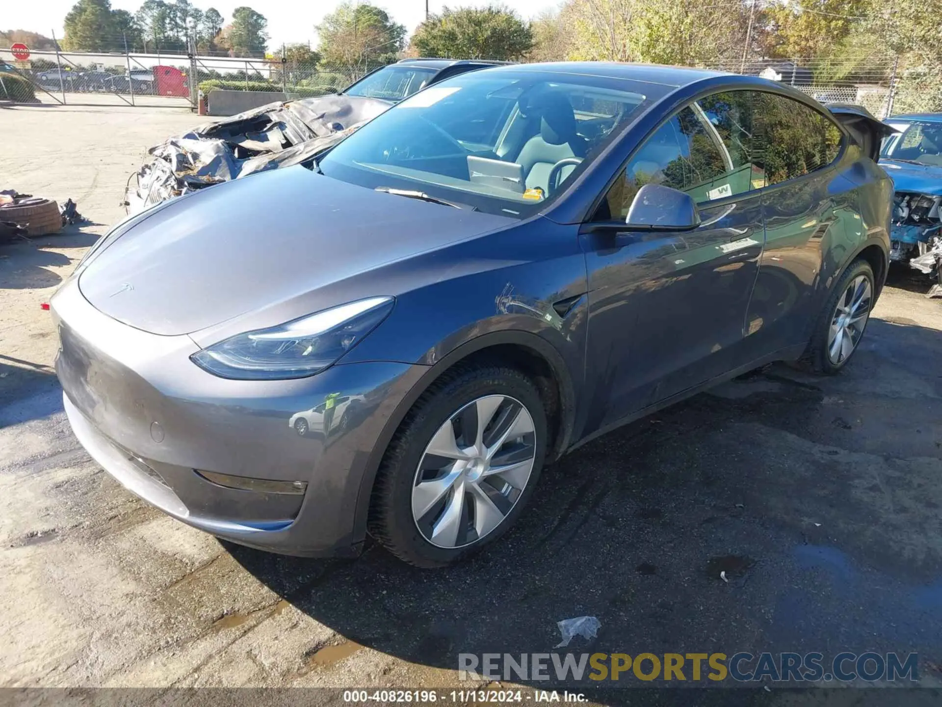 2 Photograph of a damaged car 7SAYGDEE0PF708452 TESLA MODEL Y 2023