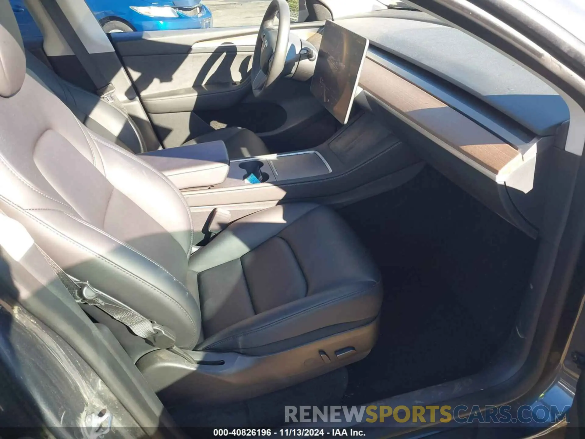 5 Photograph of a damaged car 7SAYGDEE0PF708452 TESLA MODEL Y 2023
